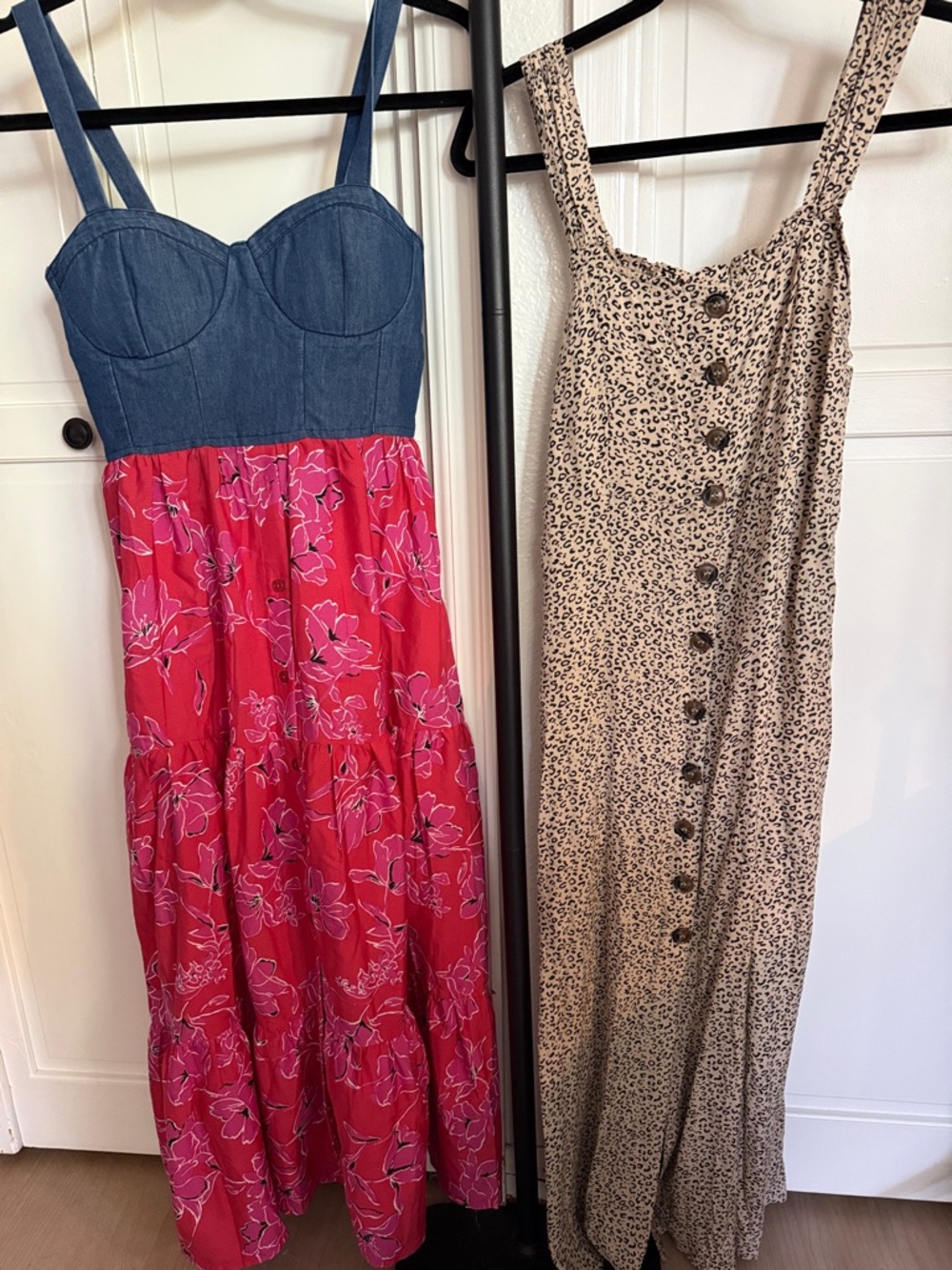 BUNDLE! 2 Dresses Japna Button Down Cheetah + BOG Collective Chambray and Floral